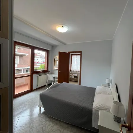 Trilocale Con Terrazza E Garage-2