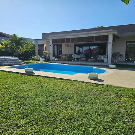 Villa Solenzara - Private Luxury Residence Nosy Be-3