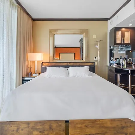Luxury Suite - 3 Min Walk To Miami Beach-2