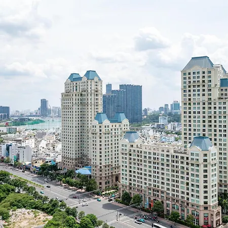 Landmark Skyview Premium Suite-2