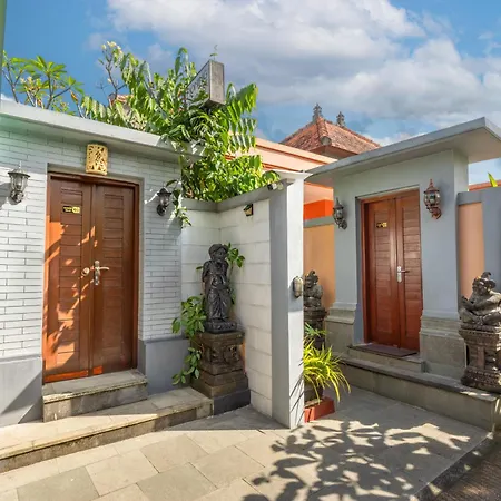 Moning Villa Ubud-3