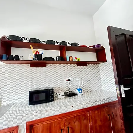 Zuri Pwani1,2Or 3 Bedrooms Watamu-3