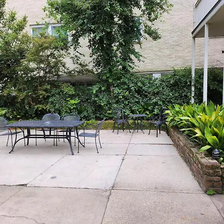 Walker Mansion On St Charles Ave - Unit 5-3