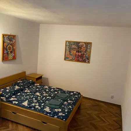 Apartment 1408-2