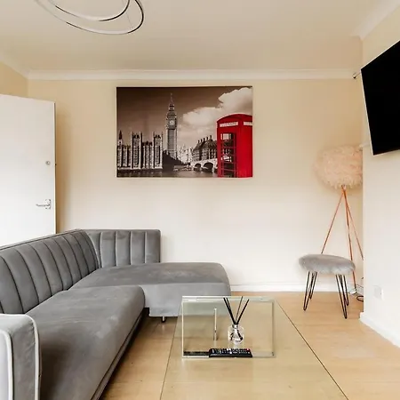 3Br, Sleep6,Contractors,Families 2 Min To Westham & Starlane-2