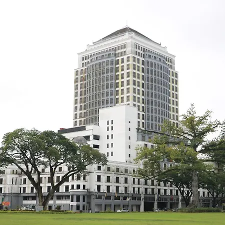 Merdeka Palace Hotel & Suites-3