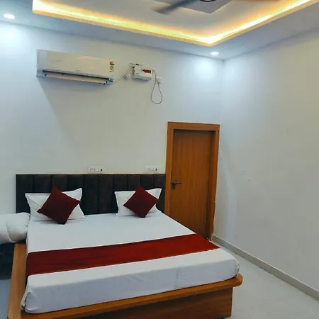 Hotel Premium Residency-2