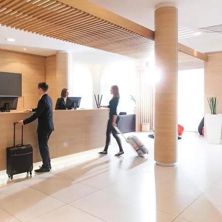 Novotel Brussels Centre Midi-2