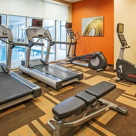 Courtyard By Marriott Aberdeen At Ripken Stadium-2