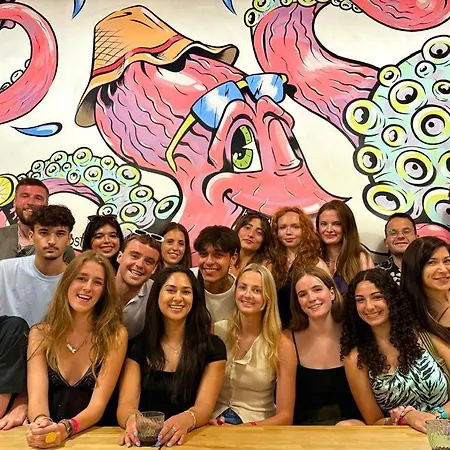 Mediterranean Hostel Barcelona By Casa Consell-3