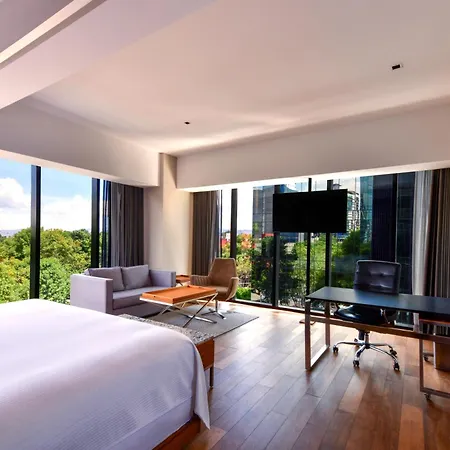 Krystal Grand Suites Insurgentes-2