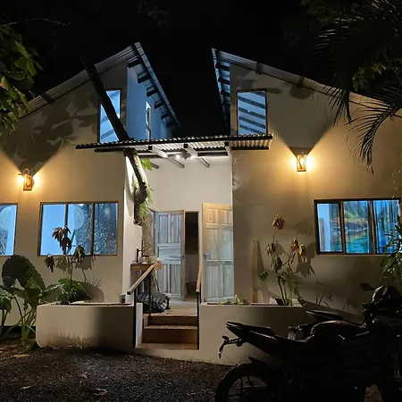 Akih Pods Hostel-2