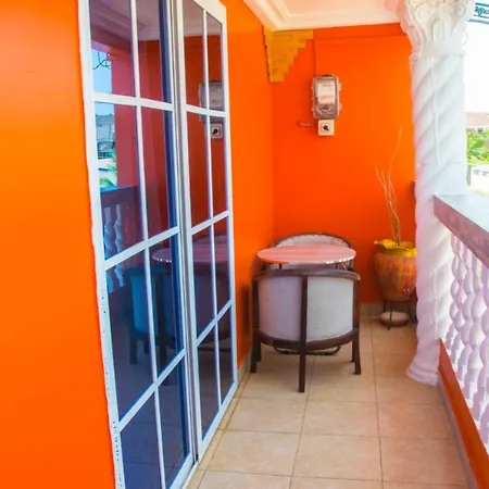 Dollys Villagio Apartments-2