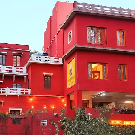 Hotel Ananda Kashi-2