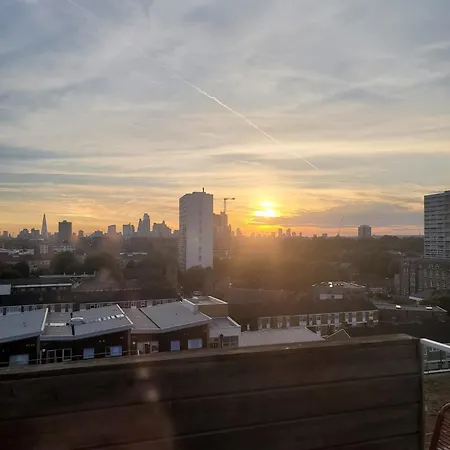 4 Beds Luxury Flat With The Best London View-3