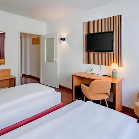 Rugs Hotel Duesseldorf - Self Check-In-3