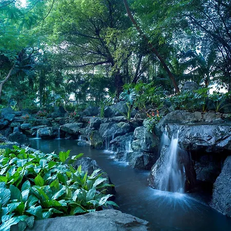 Makati Shangri-La, Manila-2