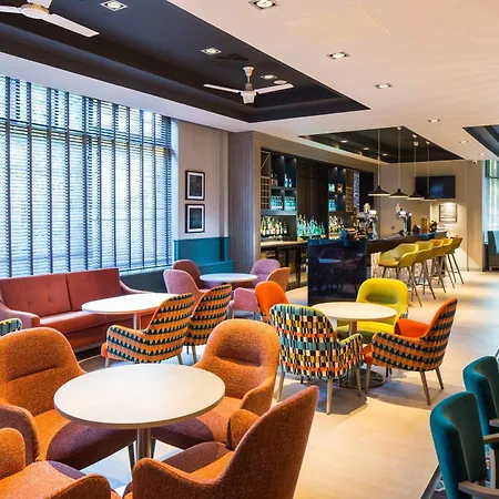Leonardo Hotel Belfast-3