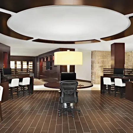Sheraton Montreal Airport Hotel-3