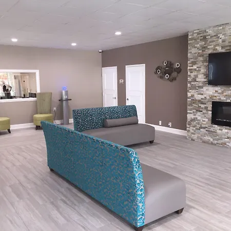 Quality Inn & Suites University Area-2