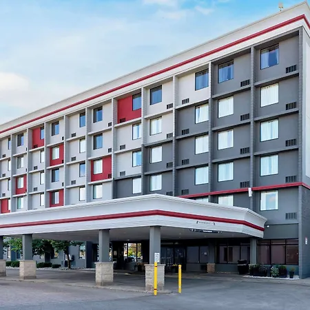 Best Western Plus Toronto Airport Hotel-3