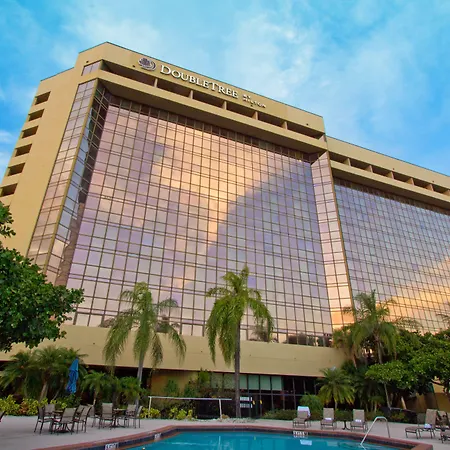 Doubletree By Hilton Hotel Miami Airport & Convention Center-3