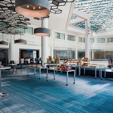 Renaissance Baltimore Harborplace Hotel-2