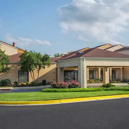 Courtyard By Marriott Annapolis-3