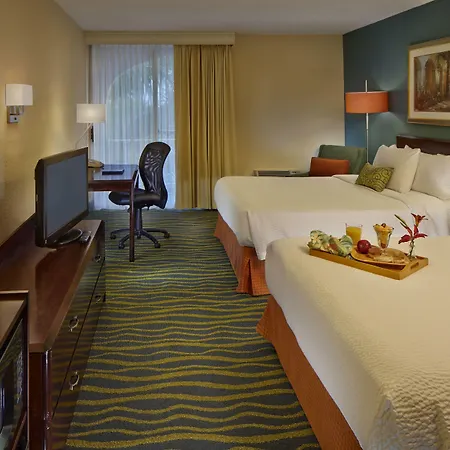 Fairfield Inn And Suites By Marriott Palm Beach-3