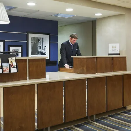 Hampton Inn Charlotte University Place-2