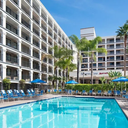 Fairfield By Marriott Anaheim Resort-2