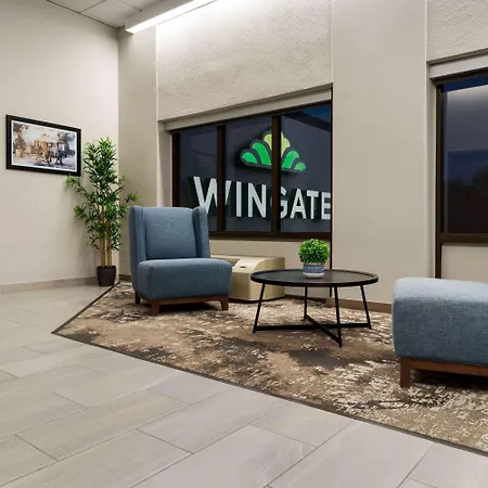 Wingate By Wyndham Williamsburg-2
