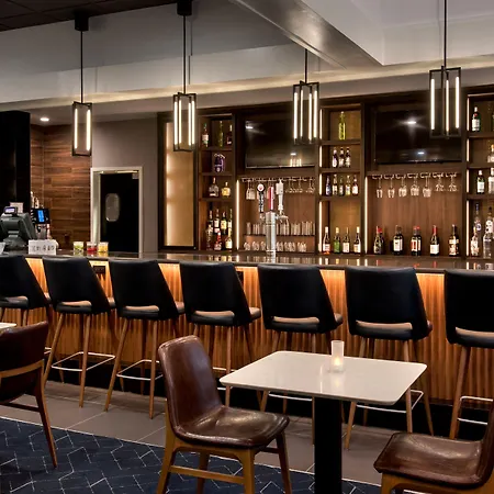 Courtyard By Marriott New Carrollton Landover-2