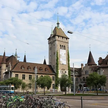 Hotel Montana Zuerich-2