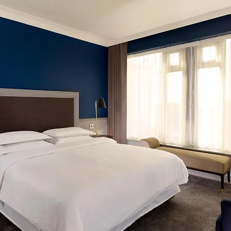Sheraton Heathrow Hotel-3
