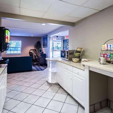 Quality Inn Solomons - Beacon Marina-3