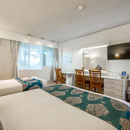 Twin Towers Inn-3