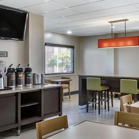 Country Inn & Suites By Radisson, Atlanta Downtown-3