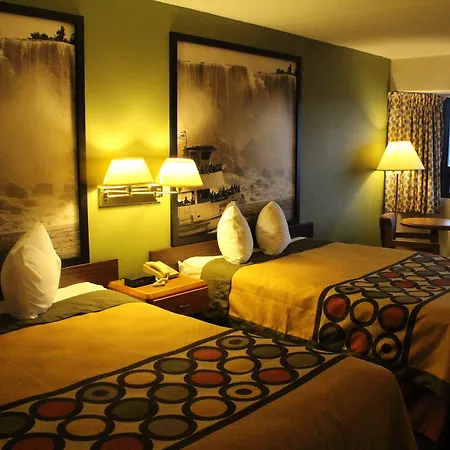 Super 8 By Wyndham Niagara Falls North-3