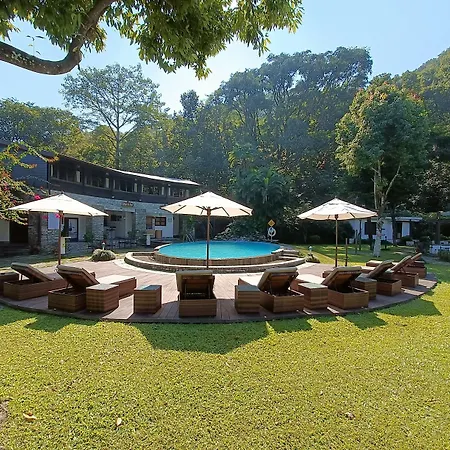 Fish Tail Lodge-3