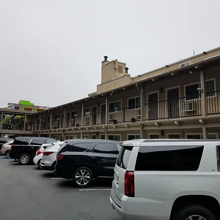 Travelodge By Wyndham San Francisco Bay-2