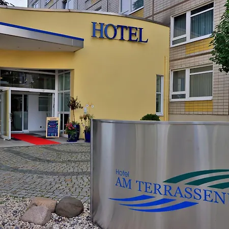 Hotel Am Terrassenufer, Worldhotels Distinctive-3