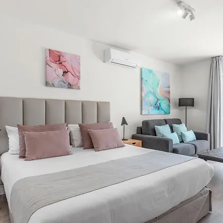 Wyndham Residences Golf Del Sur-2