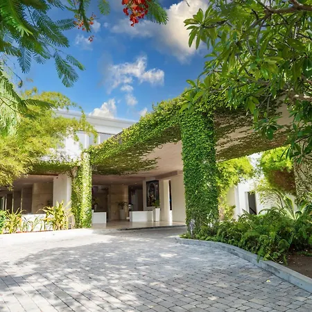 Hodges Bay Resort & Spa, An Hq Luxury Resort & Residences-2