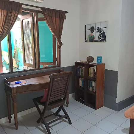 Shalana Homestay- Formerly Teka Teki House-2