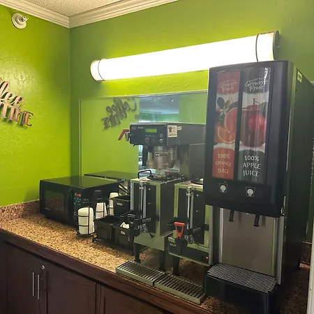 La Quinta Inn By Wyndham Omaha Southwest-2