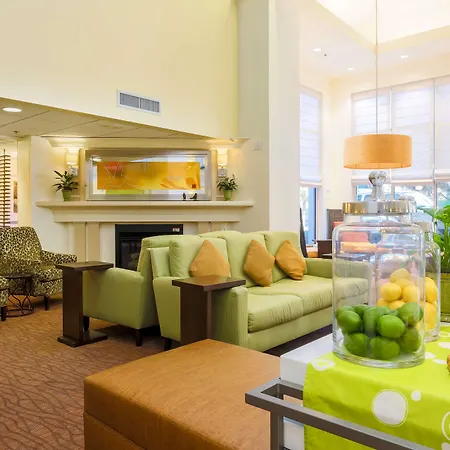 Hilton Garden Inn Dallas/Market Center-3