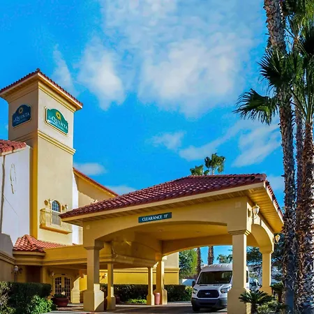 La Quinta By Wyndham Tucson Airport-2