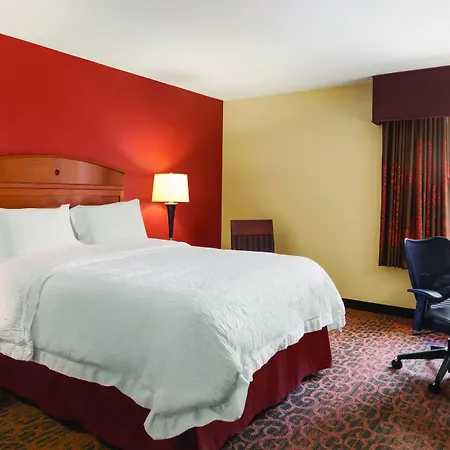 Hampton Inn Wichita-East-2