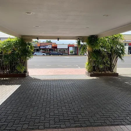 Cairns City Sheridan Motel-3